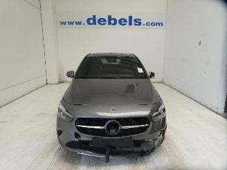 škoda osobní automobily Mercedes B-klasse 180 D 2025/12