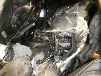BMW X2 XDRIVE25E picture 29