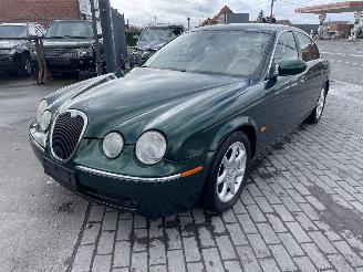 Voiture accidenté Jaguar S-type 2.7D V6 2004/3