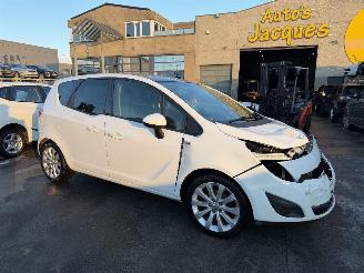 damaged passenger cars Opel Meriva 1.3 CDTI COMFORT 2012/12