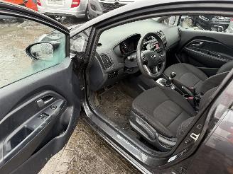 Kia Rio 1.2I EASY picture 9