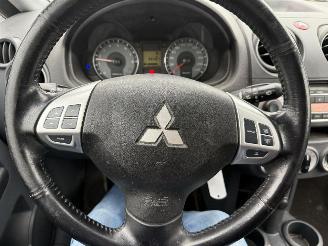 Mitsubishi Colt 1.3I LUXE picture 21