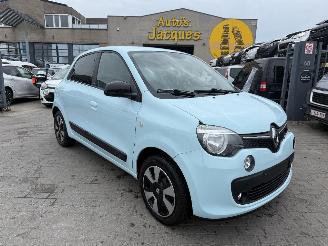 uszkodzony samochody osobowe Renault Twingo 1.0I SCE LIMITED 2018/10