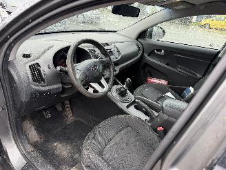 Kia Sportage 1.6I LOUNGE picture 7