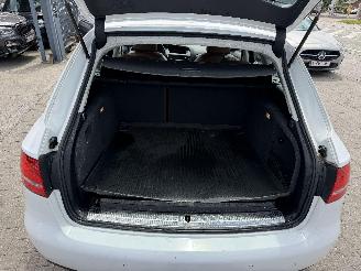 Audi A4 Avant 2.0 TDI picture 18
