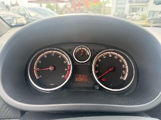 Opel Corsa 1.2 INNOVATION picture 19