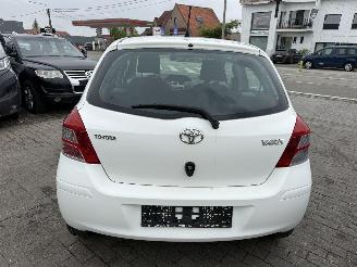 Toyota Yaris 1.0 5D picture 4