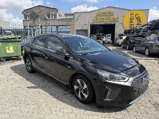 Hyundai Ioniq HEV1.6 GDI EXECUTIVE picture 1