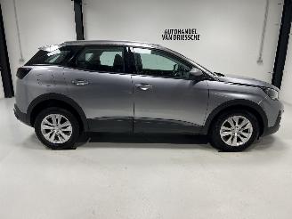 Peugeot 3008  picture 2