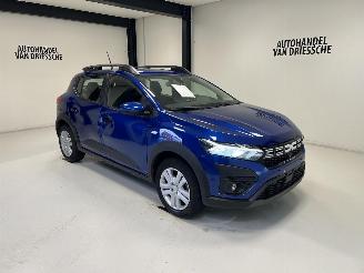 krockskadad bil auto Dacia Sandero LPG+ESSENCE 2024/5