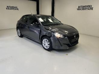 Vaurioauto  passenger cars Peugeot 208  2023/3