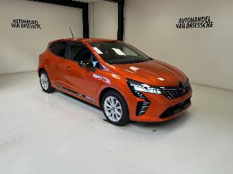 Coche accidentado Renault Clio  2025/7