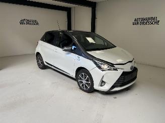 skadebil auto Toyota Yaris  2019/11