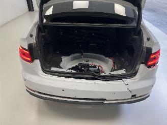 Audi A4 S-TRONIC picture 9