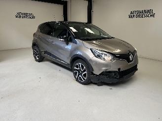 Unfallwagen Renault Captur INTENS 2015/1