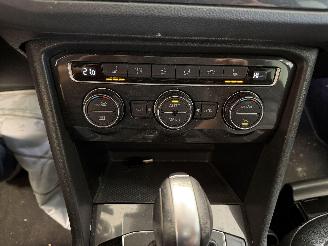 Volkswagen Tiguan R-LINE/4MOTION/DSG picture 17