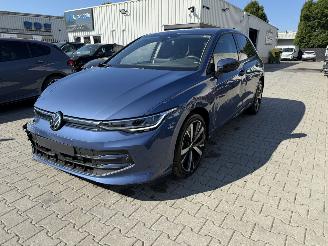 uszkodzony samochody osobowe Volkswagen Golf Golf 8.5 Face-Lift 1.5 Tsi 2025/1