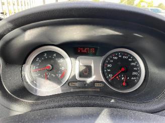 Renault Clio RIP CURL picture 27