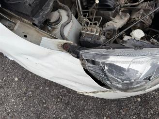 Mitsubishi Space-star STAR picture 5