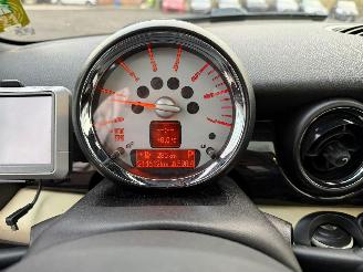 Mini Cooper 1.6 D picture 23