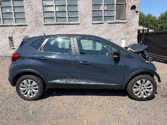Renault Captur ZEN picture 1