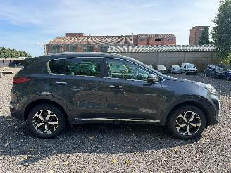 Coche accidentado Kia Sportage 1.6 CRDI  GT LINE 2020/9