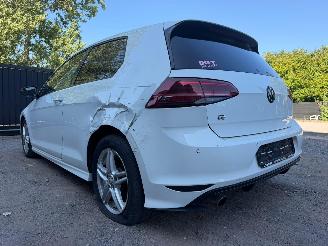 Volkswagen Golf HIGHLINE R-LINE picture 12