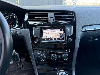 Volkswagen Golf HIGHLINE R-LINE picture 26