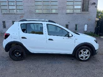 Coche accidentado Dacia Sandero 1.5 DCI 2015/11