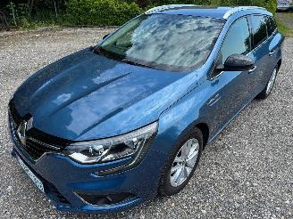 Renault Mégane IV GRANDTOUR picture 10