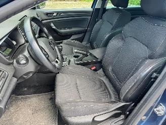 Renault Mégane IV GRANDTOUR picture 18