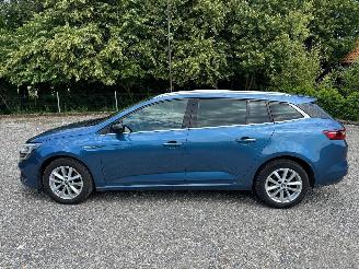 Renault Mégane IV GRANDTOUR picture 11