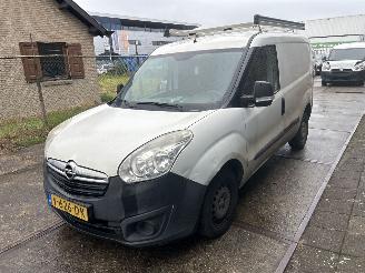 krockskadad bil bedrijf Opel Combo 1.3 CDI 2017/1