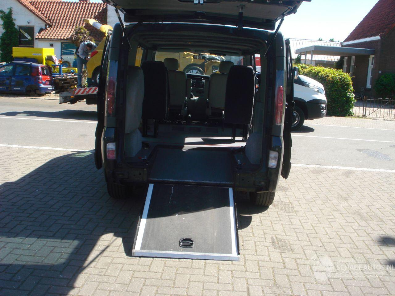 Opel Vivaro ROLSTOEL VERVOER L2-H1 AIRCO 2.5CDTI