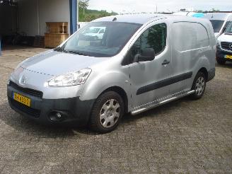 Peugeot Partner LONG  1.6HDI AIRCO-NAVIGATIE picture 3
