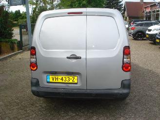 Peugeot Partner LONG  1.6HDI AIRCO-NAVIGATIE picture 7