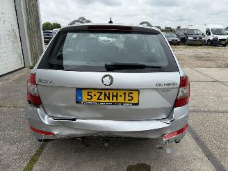 Skoda Octavia 1.2 TSI Grt Ambition Business picture 4