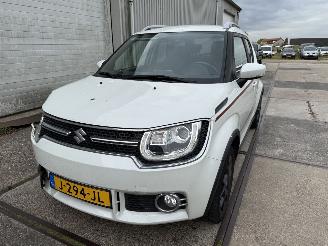 damaged passenger cars Suzuki Ignis 1.2 Select 2017/7