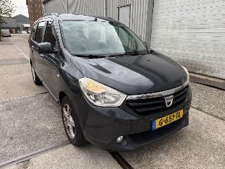 Vaurioauto  passenger cars Dacia Lodgy 1.2 TCe Robust 7 persoons 2016/7