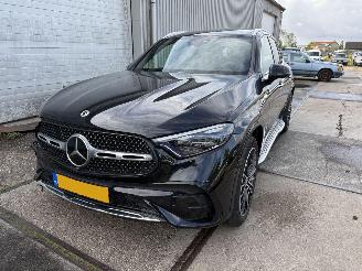 Unfallwagen Mercedes GLC 300e 4MATIC AMG Line 2023/7