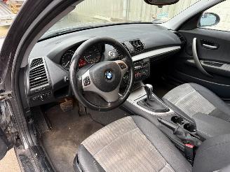 BMW 1-serie 120i Executive Automaat picture 18