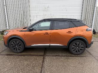 Peugeot 2008 1.2 Puretech GT Line Automaat picture 11