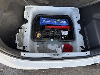 Hyundai Ioniq 1.6 GDi i-Motion picture 7