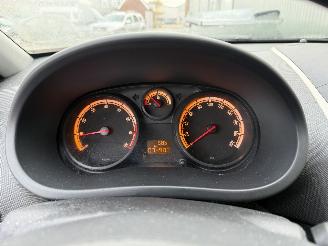 Opel Corsa 1.0-12V Edition picture 15