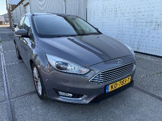 damaged passenger cars Ford Focus 1.5 Titanium Automaat 2016/8