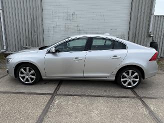 Volvo S-60 2.0 D2 picture 2