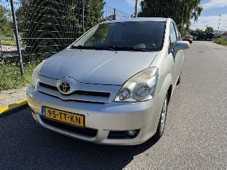 krockskadad bil auto Toyota Corolla-verso 1.6 VVT-i Dynamic Navigatie Airco 2007/1