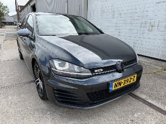 Auto incidentate Volkswagen Golf 2.0 TDI GTD DSG Pano 2013/10