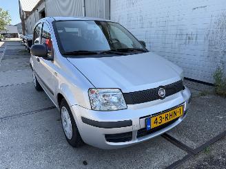 Damaged car Fiat Panda 1.2 Active 29.911km NAP 2011/5