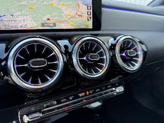 Mercedes Cla-klasse 200 AMG Line Panoramadak picture 24